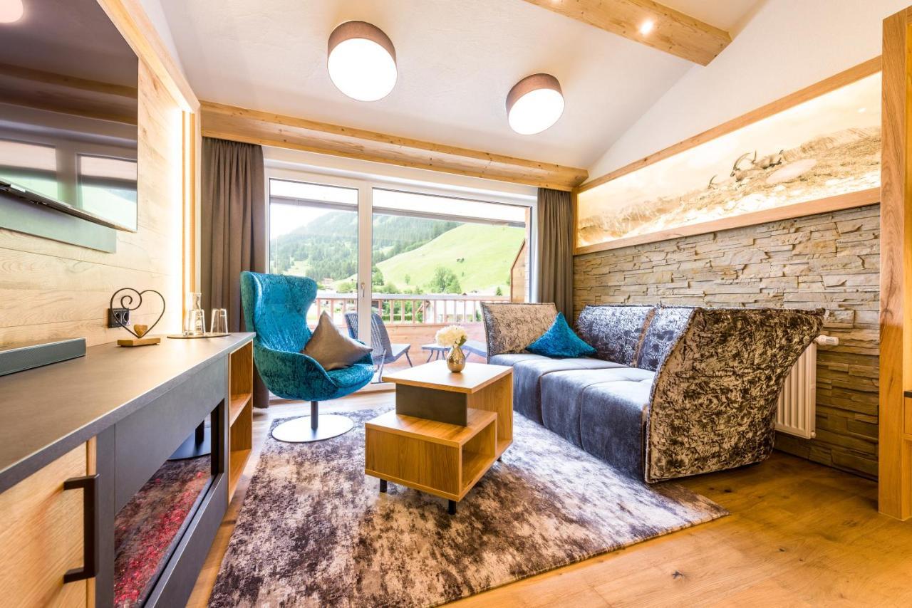 Wohlfuehlhotel Berg Heil Holzgau Eksteriør bilde