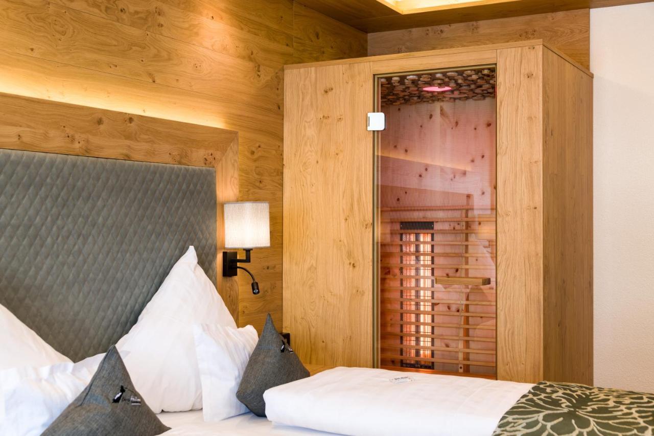Wohlfuehlhotel Berg Heil Holzgau Eksteriør bilde